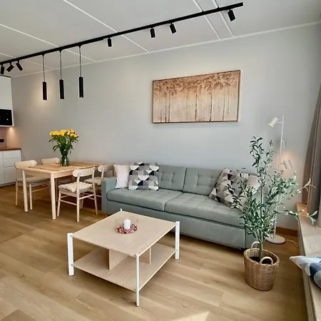 Lootsi Haven - Modern City Apartment With Free Parking