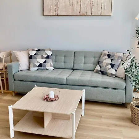 Lootsi Haven - Modern City Apartment With Free Parking