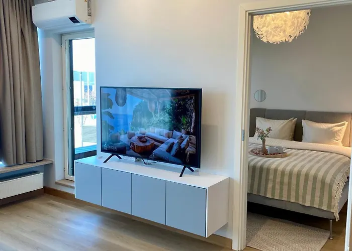 Lootsi Haven - Modern With Free Parking Apartment