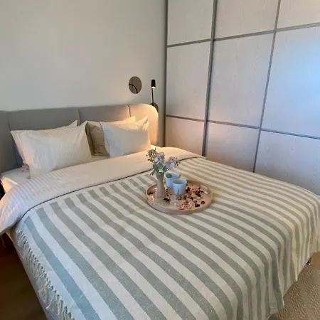 Lootsi Haven - Modern With Free Parking Apartmán