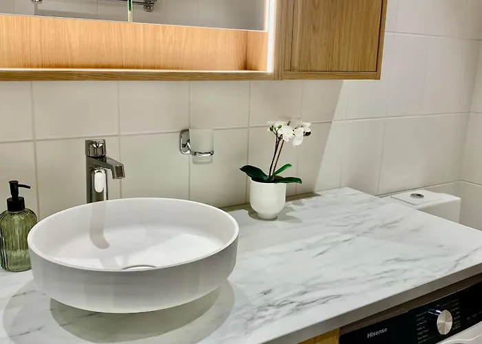 Appartement Lootsi Haven - Modern With Free Parking *